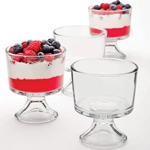 BNIB Anchor Hocking Presence Mini Trifle Footed Dessert Bowls, Set of 4